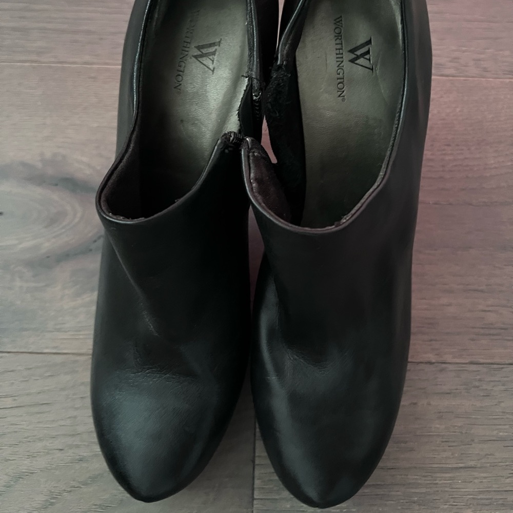 Booties - Picture 4 of 4